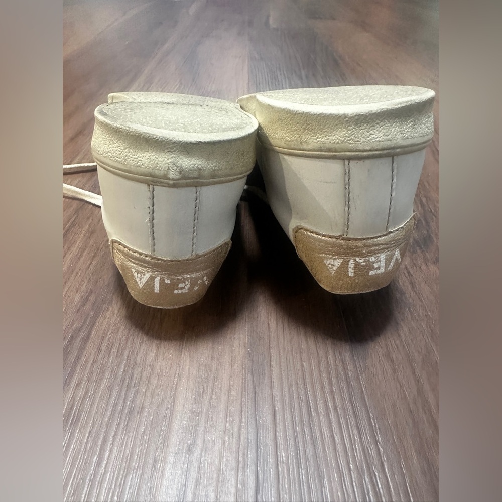 Veja Women's Cream and Gold Sneakers - Picture 7 of 11